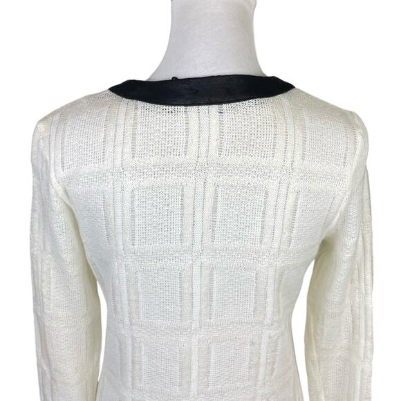 Waverly Grey Cream Thin Open Knit Black Trim Pullover Long Sleeve Sweater - Picture 6 of 11